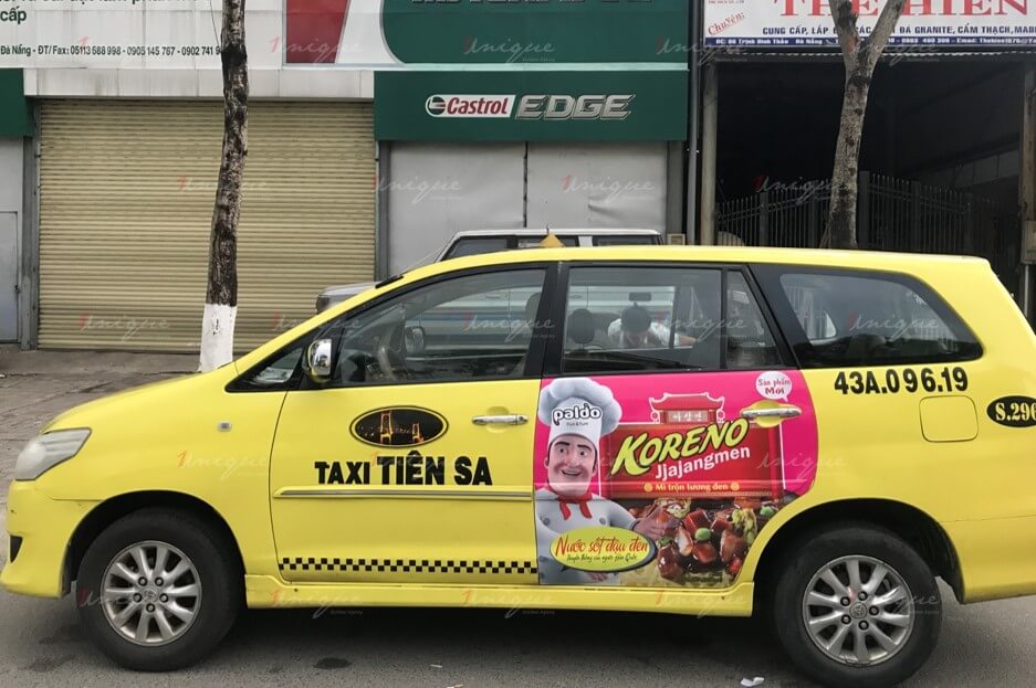 báo giá quảng cáo trên xe taxi